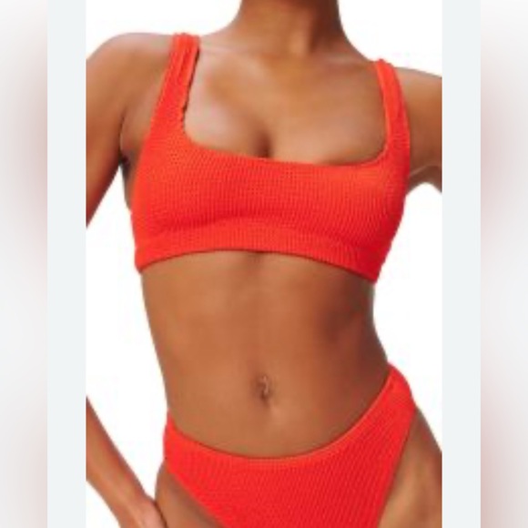 ALWAYS FITS SCOOP BIKINI TOP - Picture 2 of 8